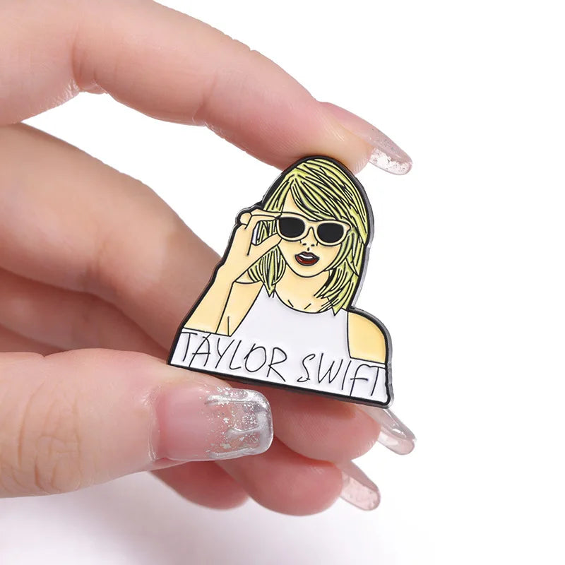 European and American pop singer style creative music peripheral metal badge singer Taylor Swift brooch